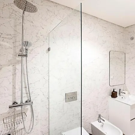 Apartman Paraiso 1h W/ Ac By Lovelystay *